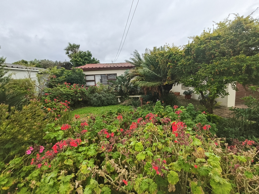 3 Bedroom Property for Sale in Lochnerhof Western Cape
